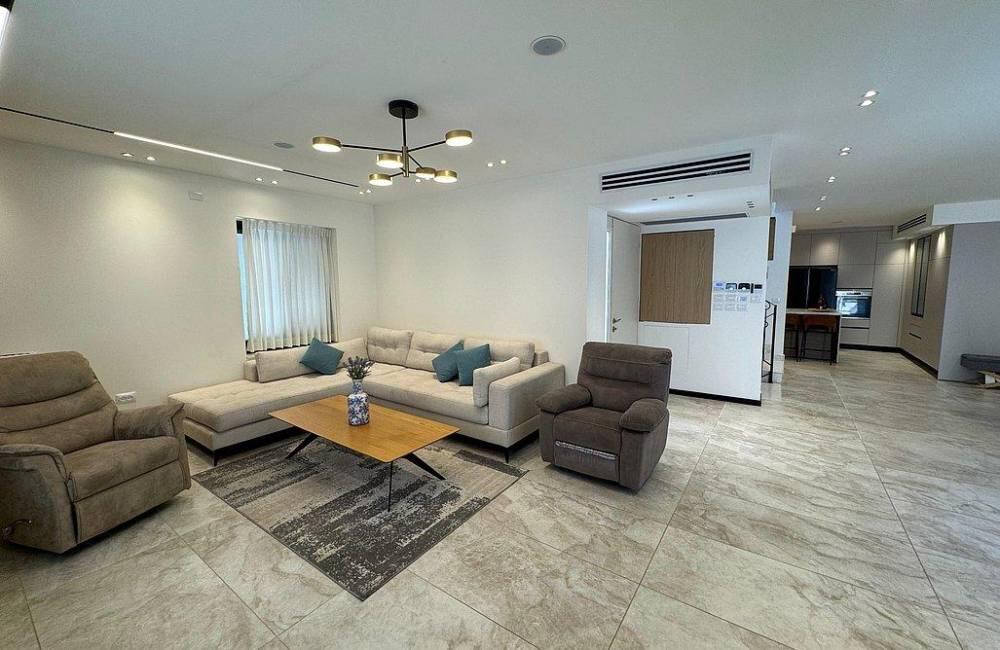 וילה רויאל ירושלים מרכז  8  נופש - וי פור ויקיישן - V for Vacation