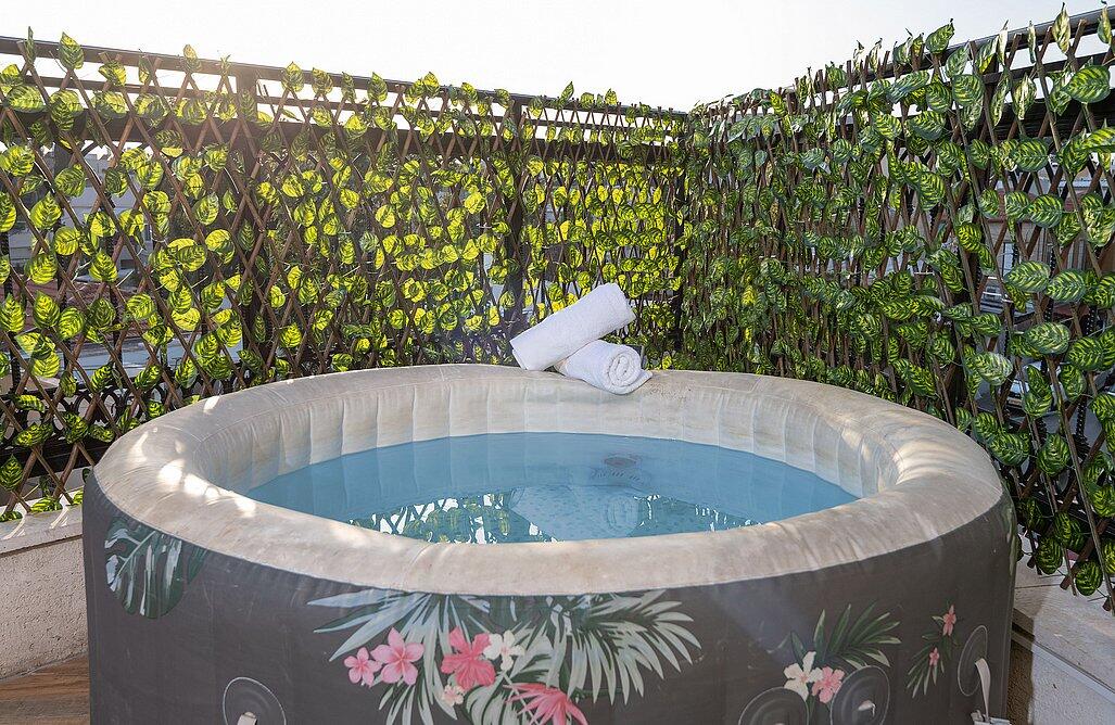 הפנטהאוז של תל אביב מרכז  7  נופש - וי פור ויקיישן - V for Vacation