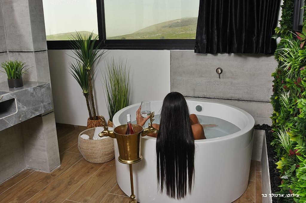 M בוטיק צפון  8  נופש - וי פור ויקיישן - V for Vacation