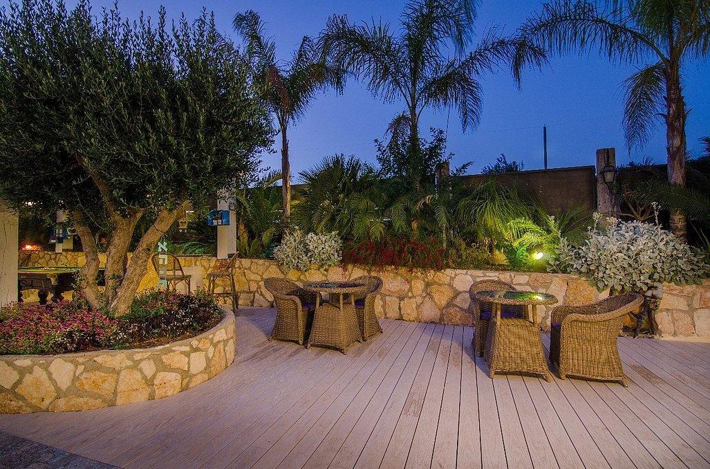 ארטמיס מרכז  31  נופש - וי פור ויקיישן - V for Vacation