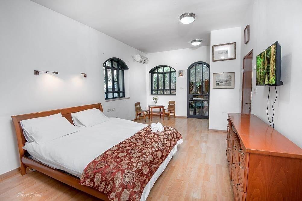 אצולת אירופה - שערי צפת צפון  10  נופש - וי פור ויקיישן - V for Vacation