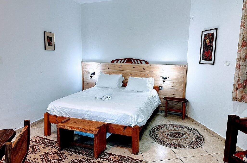 שיר החורש צפון  10  נופש - וי פור ויקיישן - V for Vacation