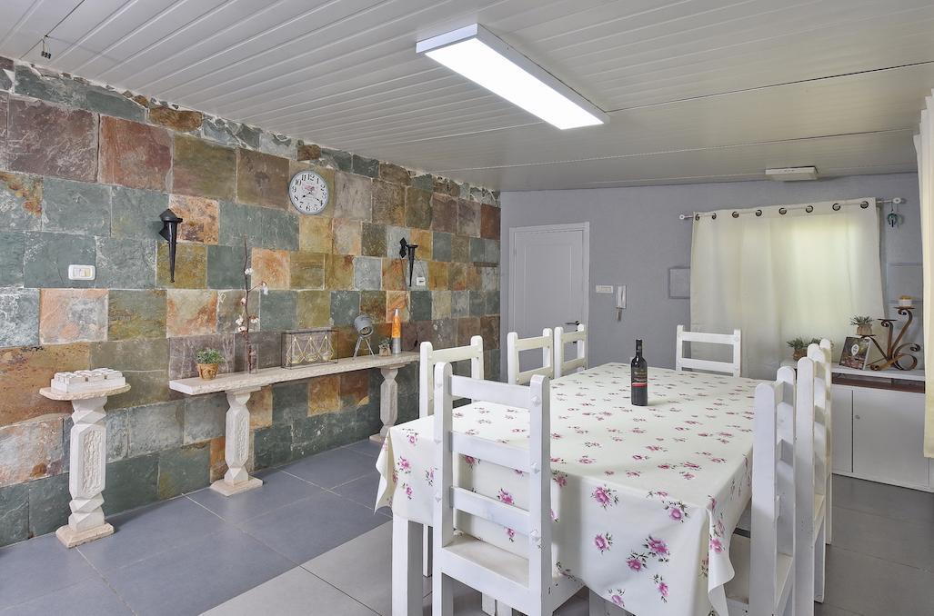 וילה מיקאסה בטבע צפון  17  נופש - וי פור ויקיישן - V for Vacation