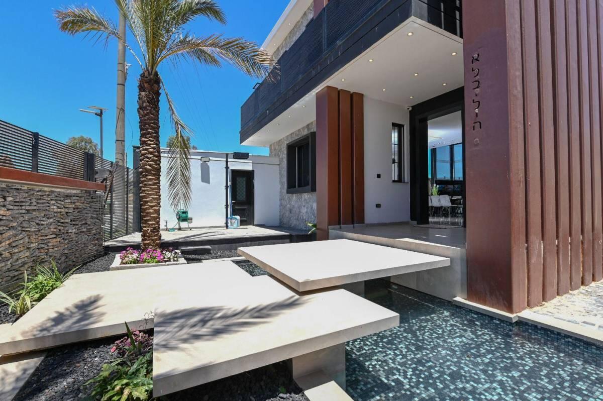 אחוזת לייף סטייל בכנרת צפון  15  נופש - וי פור ויקיישן - V for Vacation