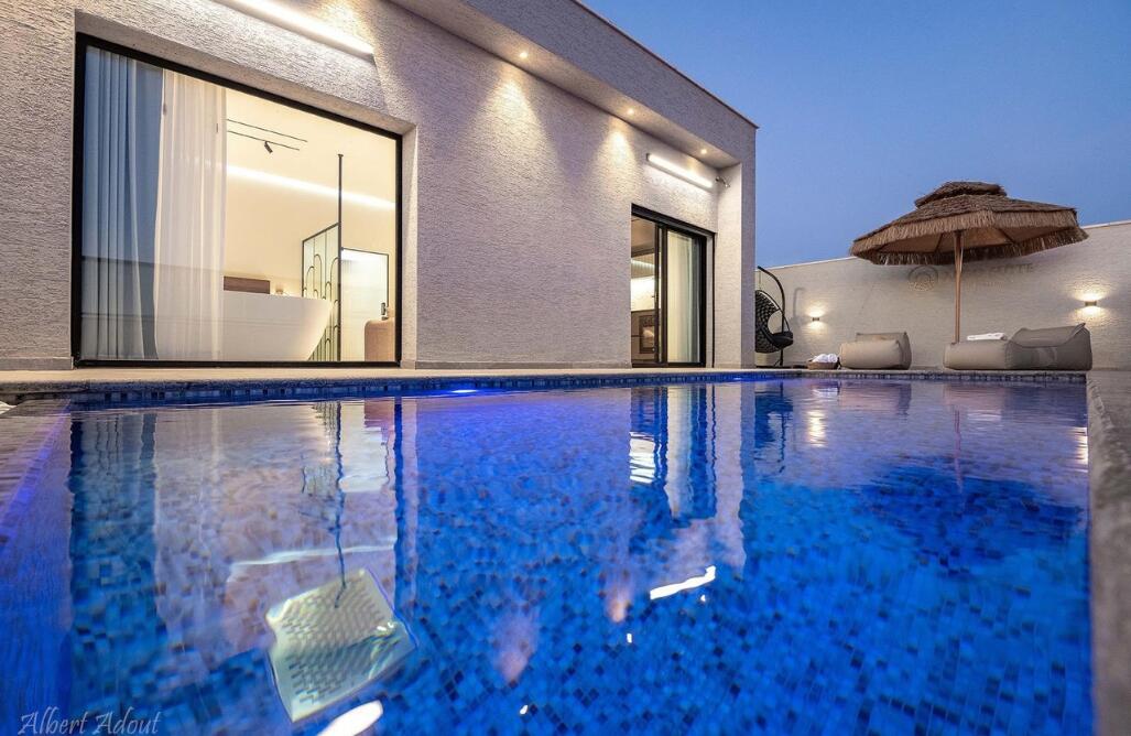 ארקו סוויט צפון  32  נופש - וי פור ויקיישן - V for Vacation