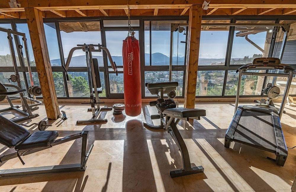 גני הצוק - וילת אירוח צפון  6  נופש - וי פור ויקיישן - V for Vacation