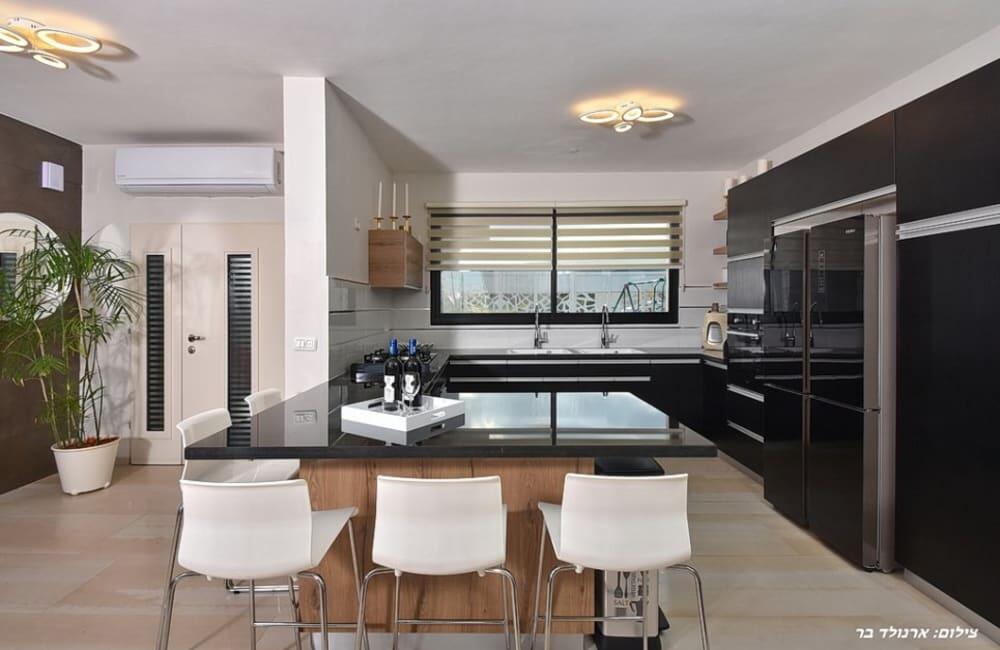 וילה סלו מול הכנרת צפון  15  נופש - וי פור ויקיישן - V for Vacation