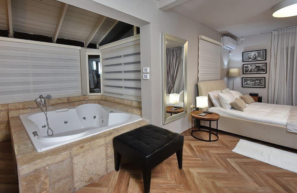 וילה מצפה הוד צפון  11  נופש - וי פור ויקיישן - V for Vacation