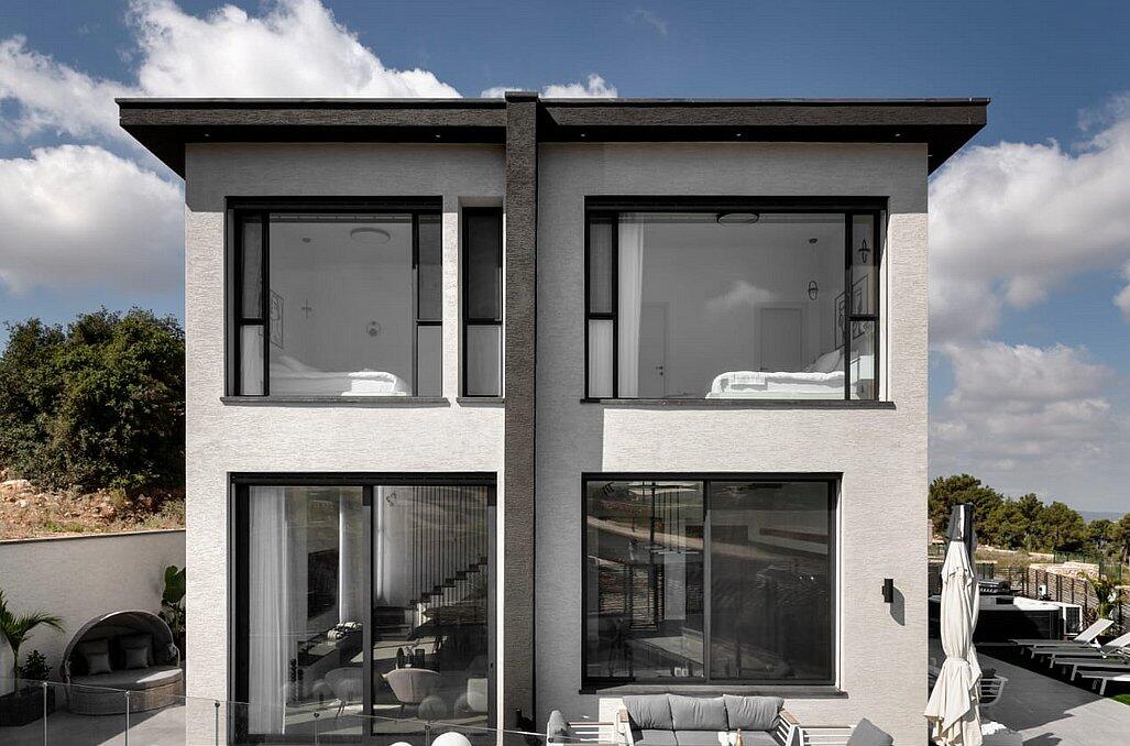 וילה אלגליס צפון  28  נופש - וי פור ויקיישן - V for Vacation