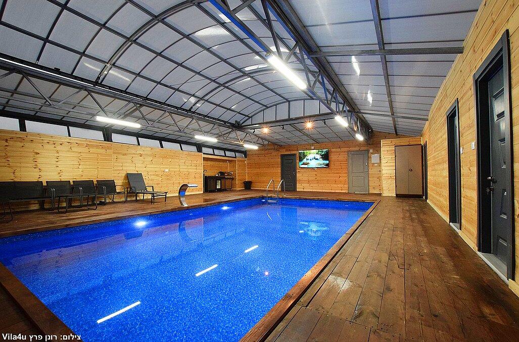 אדם ויליג צפון  11  נופש - וי פור ויקיישן - V for Vacation