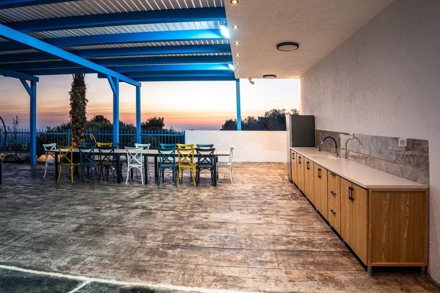 אחוזת מיקונוס ירכא צפון  41  נופש - וי פור ויקיישן - V for Vacation