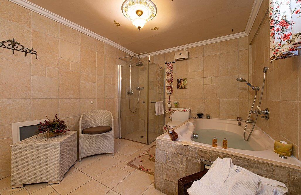 ראש פינת נוי צפון  21  נופש - וי פור ויקיישן - V for Vacation