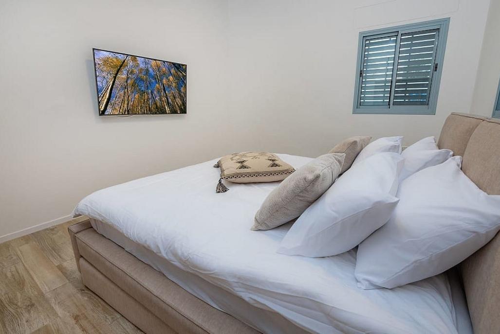 וילה אריאה בלו בוטיק צפון  11  נופש - וי פור ויקיישן - V for Vacation