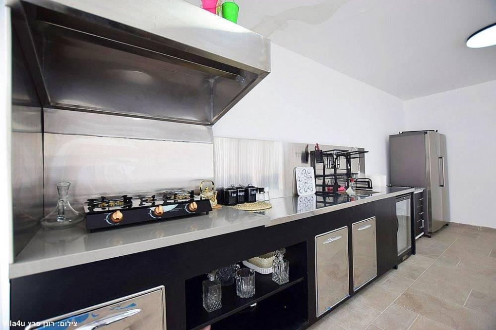 אחוזת נוף ים צפון  8  נופש - וי פור ויקיישן - V for Vacation