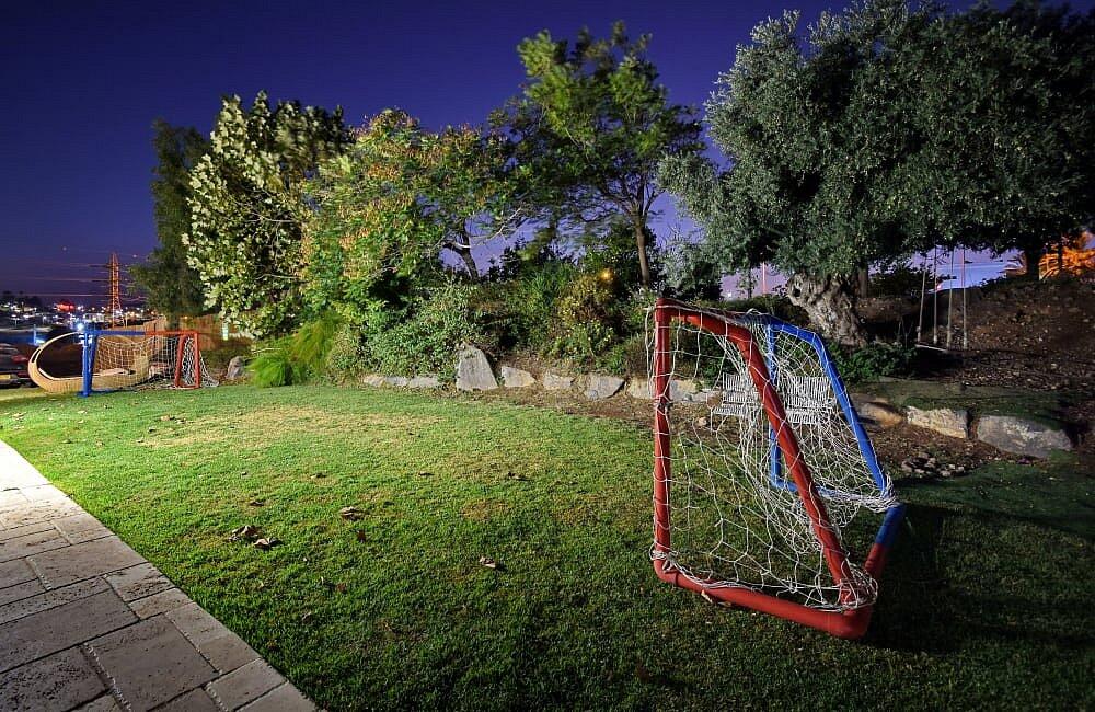 וילה מצפה הוד צפון  4  נופש - וי פור ויקיישן - V for Vacation