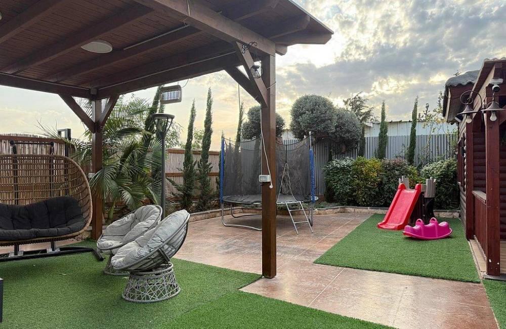 אחוזת עץ הזית צפון  10  נופש - וי פור ויקיישן - V for Vacation