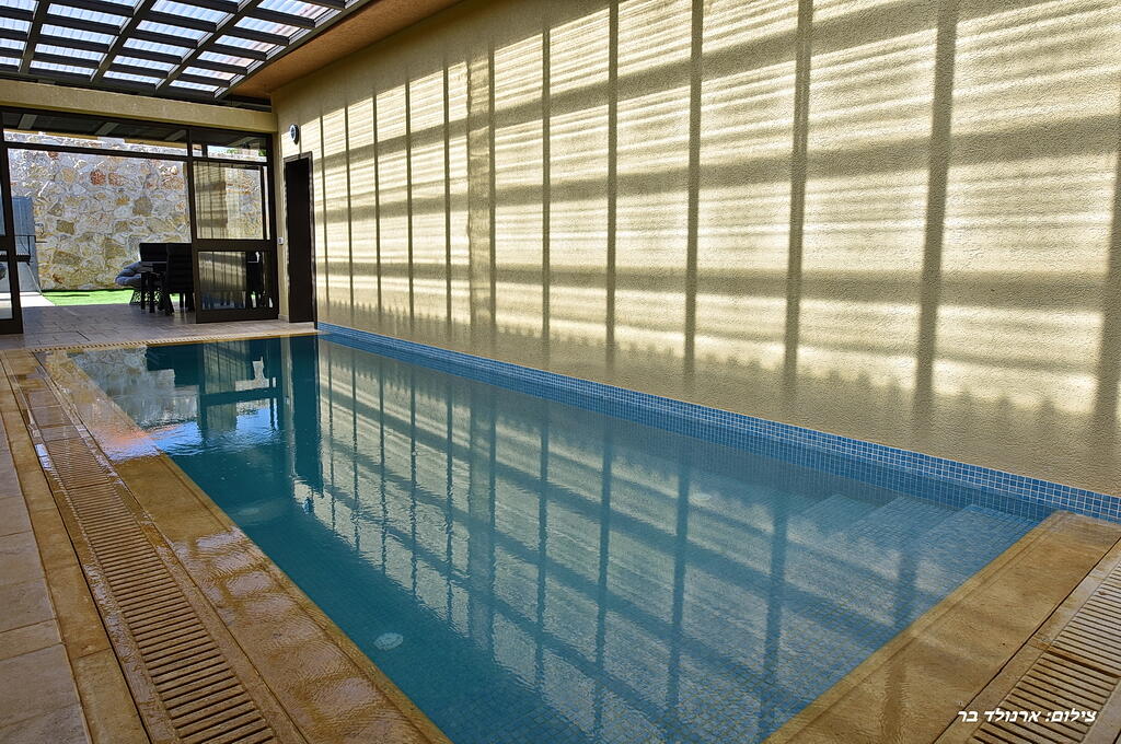 אחוזת ערמונים צפון  12  נופש - וי פור ויקיישן - V for Vacation