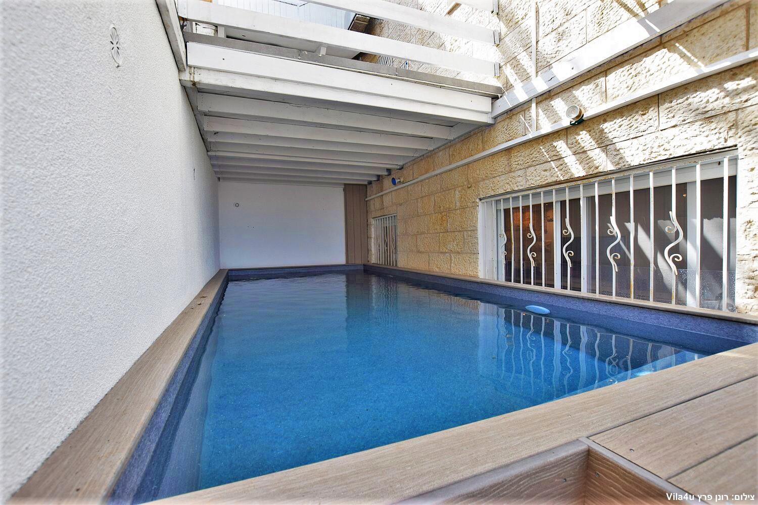 וילה בר כנרת צפון  3  נופש - וי פור ויקיישן - V for Vacation