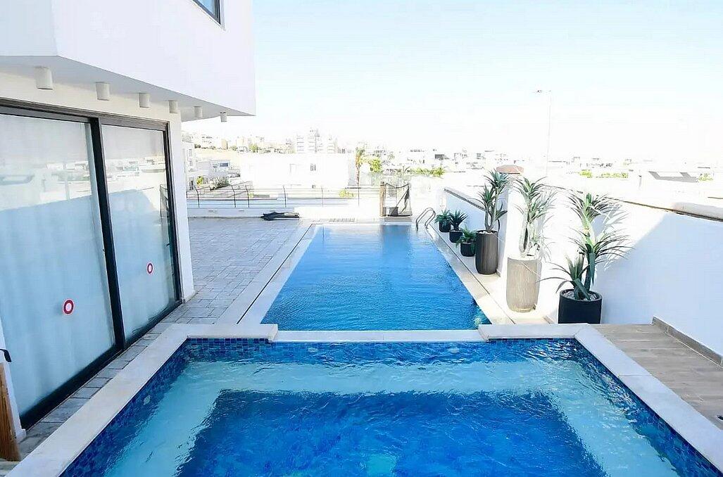 וילת הבשמים דרום  2  נופש - וי פור ויקיישן - V for Vacation