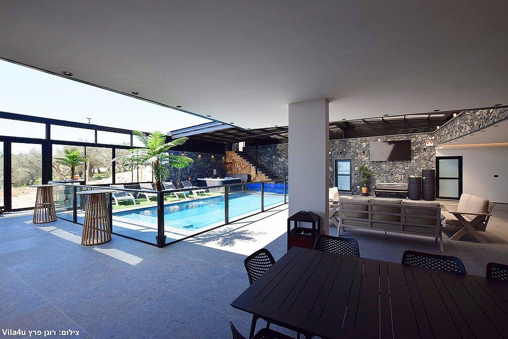 וילה איידר ויליג' צפון  7  נופש - וי פור ויקיישן - V for Vacation