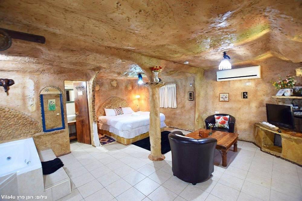 אחוזה בגליל צפון  22  נופש - וי פור ויקיישן - V for Vacation