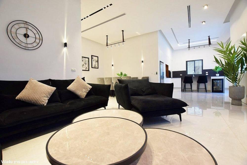 אחוזת ליבי צפון  20  נופש - וי פור ויקיישן - V for Vacation