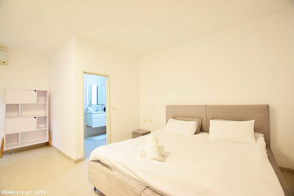 אחוזת לב הארי צפון  31  נופש - וי פור ויקיישן - V for Vacation