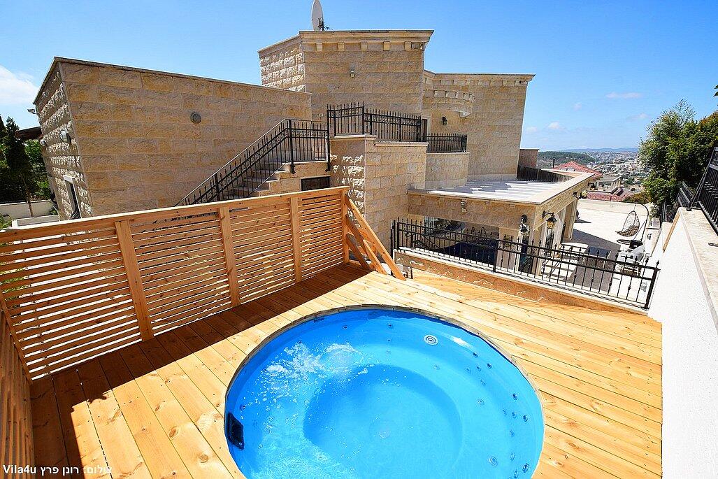 וילה רוז פרימיום צפון  23  נופש - וי פור ויקיישן - V for Vacation