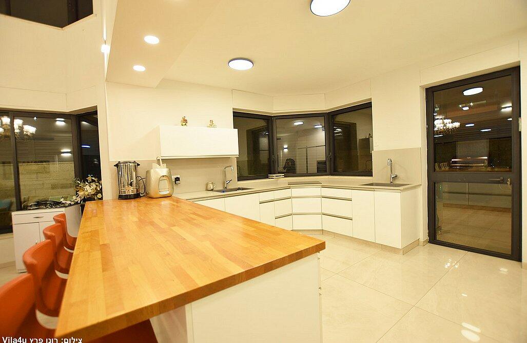 וילה נווה שמואל אינדיגו מרכז  6  נופש - וי פור ויקיישן - V for Vacation