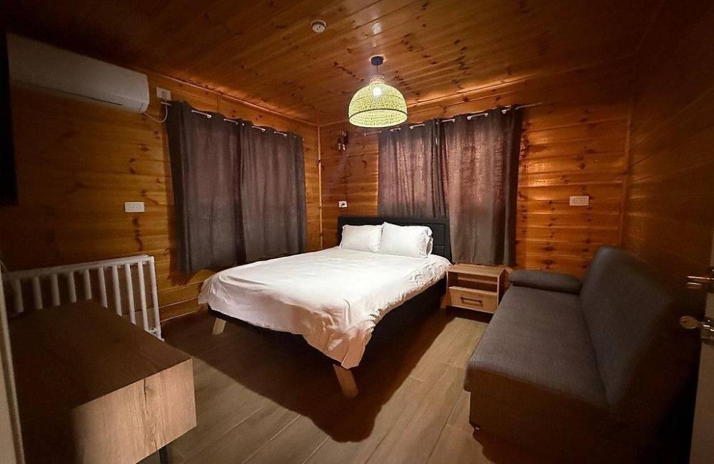 אחוזת עץ הזית צפון  13  נופש - וי פור ויקיישן - V for Vacation