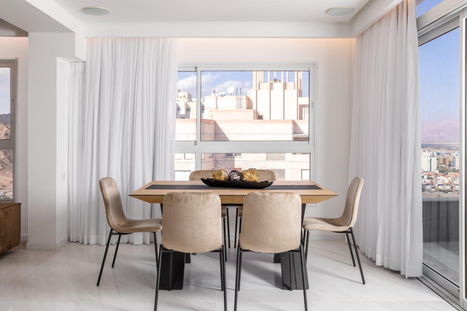 נגיעה מהשמיים דרום  16  נופש - וי פור ויקיישן - V for Vacation