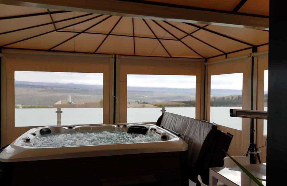 וילה מאיורי בוטיק צפון  39  נופש - וי פור ויקיישן - V for Vacation