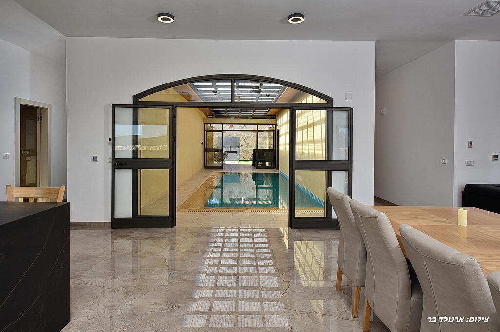 אחוזת ערמונים צפון  16  נופש - וי פור ויקיישן - V for Vacation