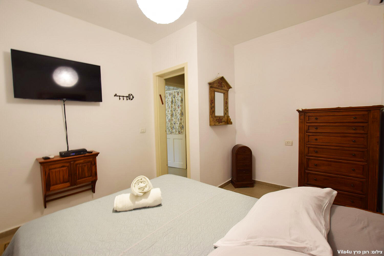 וילה מילה צפון  23  נופש - וי פור ויקיישן - V for Vacation