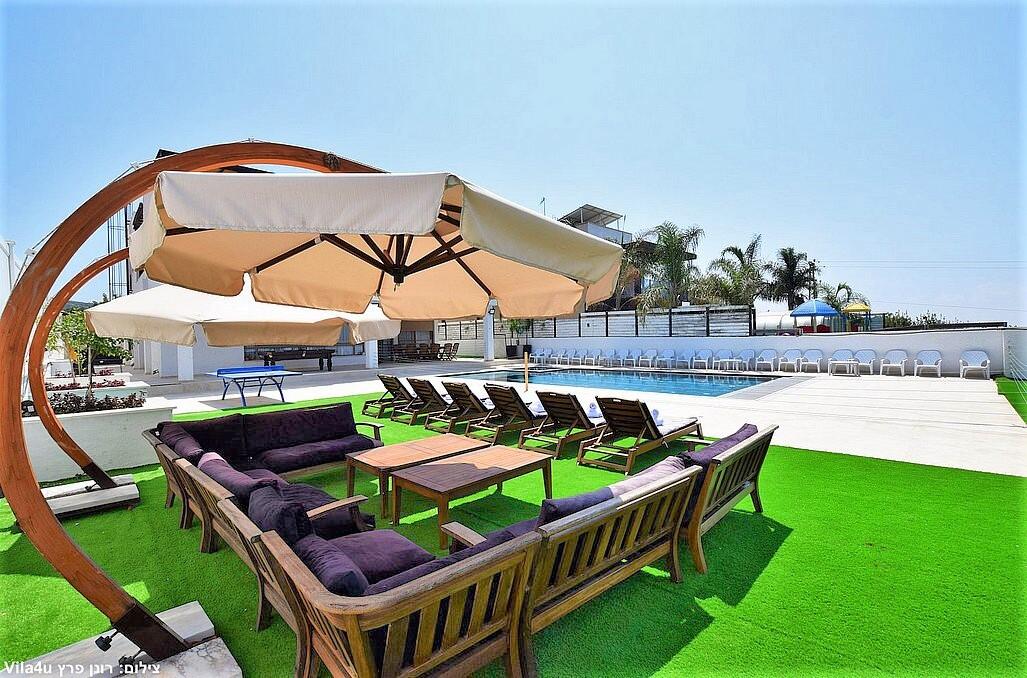 וילה גרנד רויאל פמילי צפון  30  נופש - וי פור ויקיישן - V for Vacation