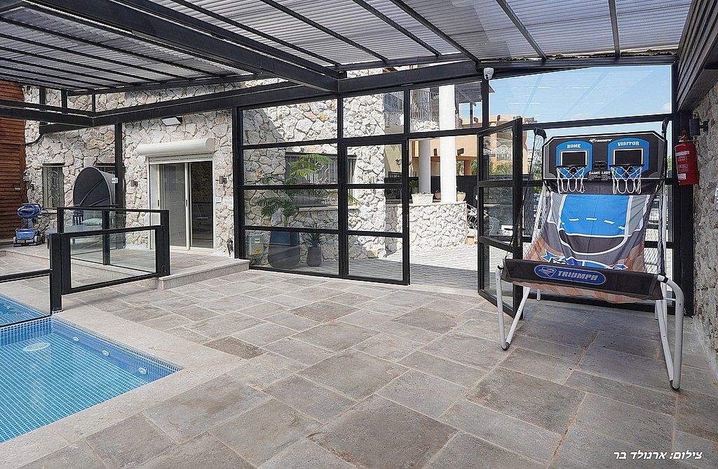 אחוזת הסלעים צפון  44  נופש - וי פור ויקיישן - V for Vacation