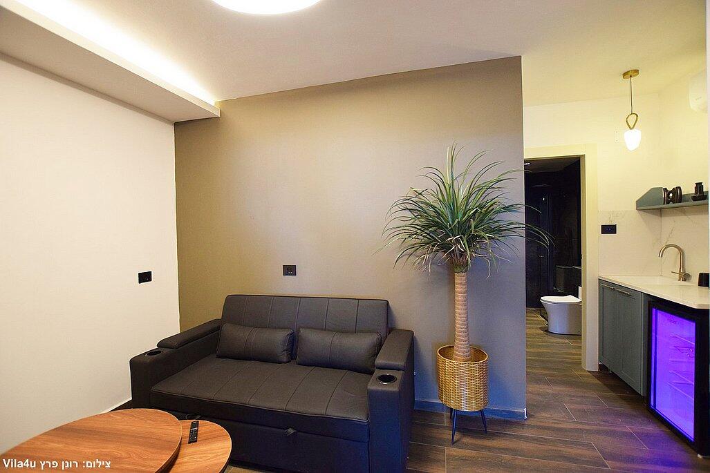 וילה איידר ויליג' צפון  30  נופש - וי פור ויקיישן - V for Vacation