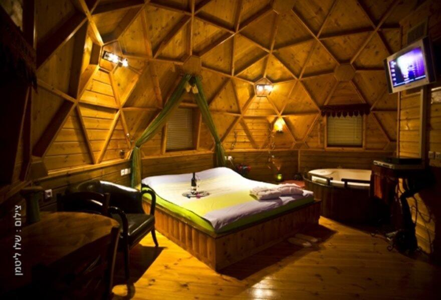 כיפת השמיים צפון  5  נופש - וי פור ויקיישן - V for Vacation