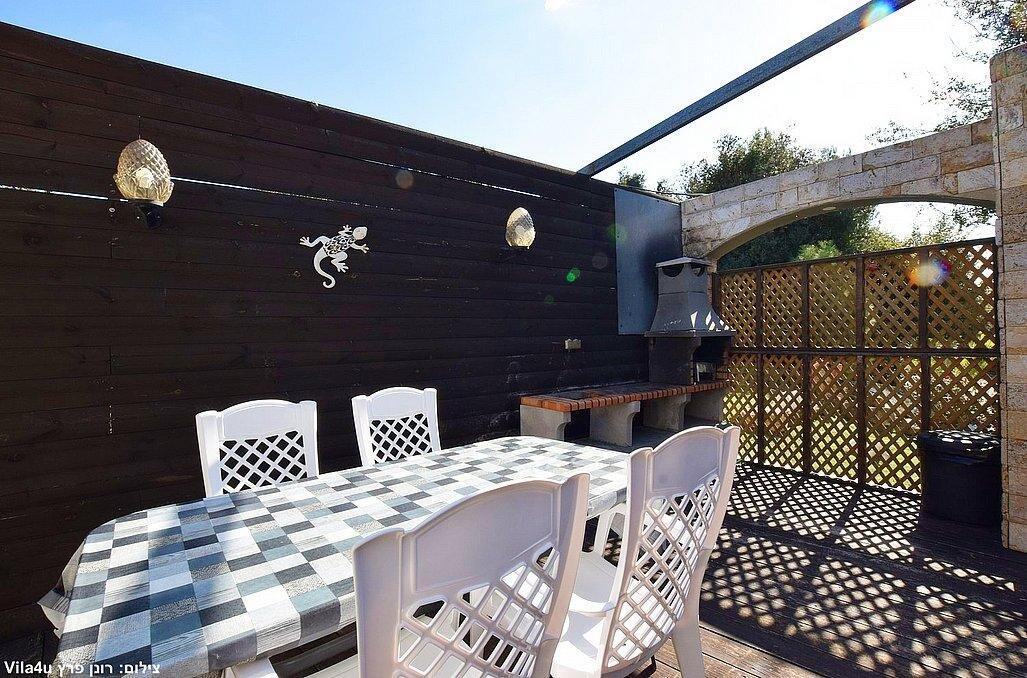 רונית בגליל צפון  5  נופש - וי פור ויקיישן - V for Vacation