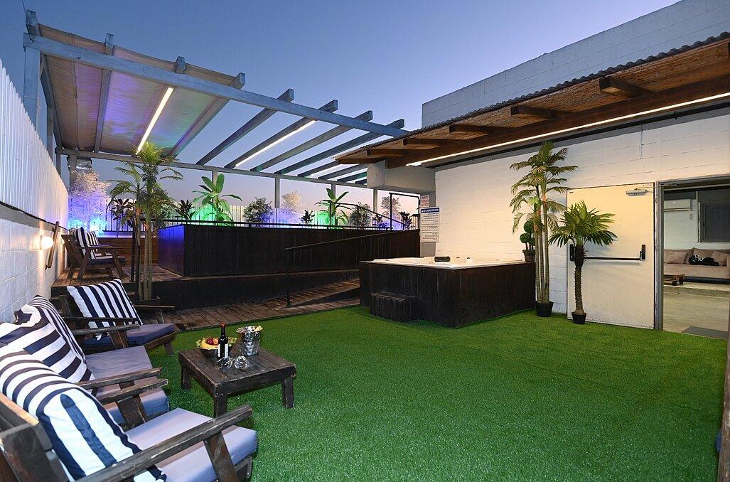 רוף טופ מרכז  11  לופט 4 יו