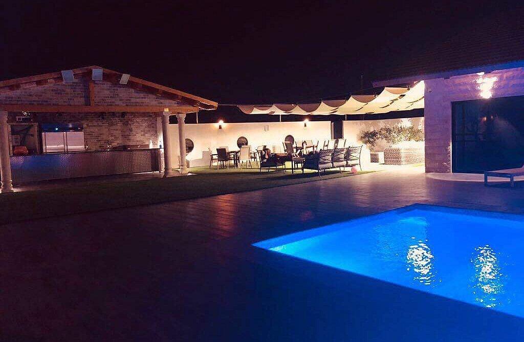 אחוזת רפאלי מרכז  26  נופש - וי פור ויקיישן - V for Vacation