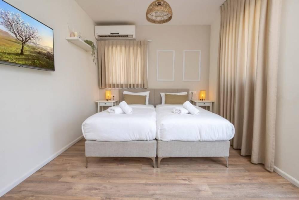 אחוזת תבור צפון  31  נופש - וי פור ויקיישן - V for Vacation