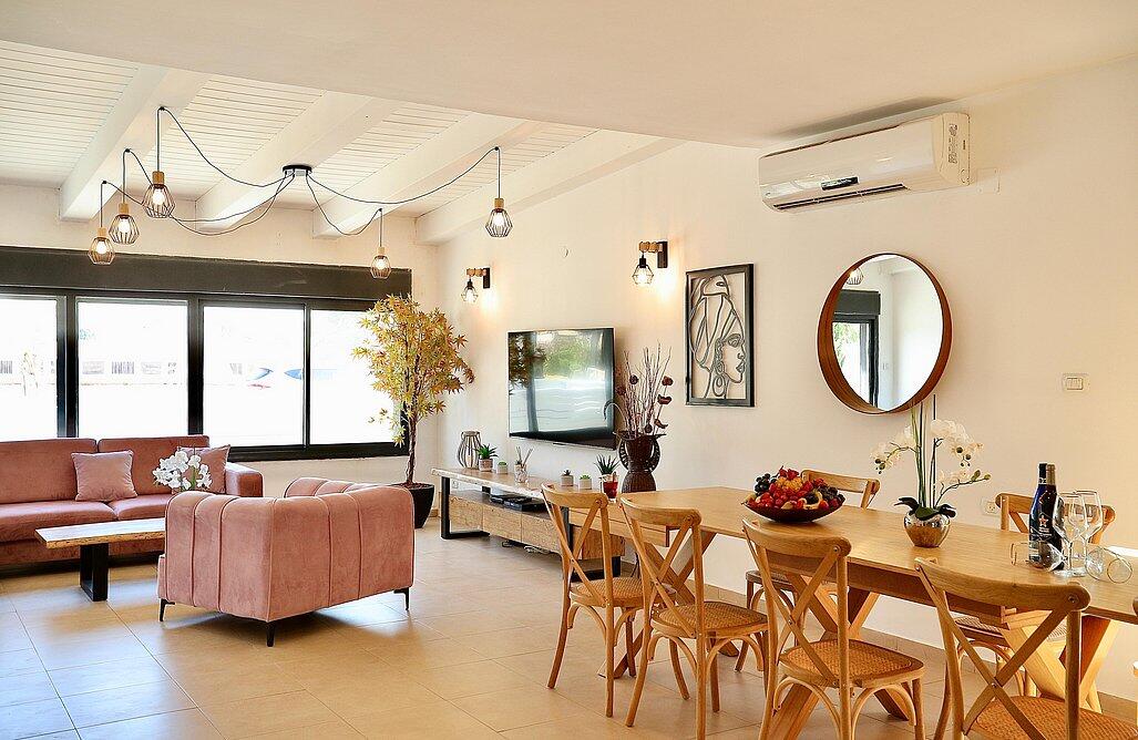 בית נופש בגלבוע צפון  24  נופש - וי פור ויקיישן - V for Vacation