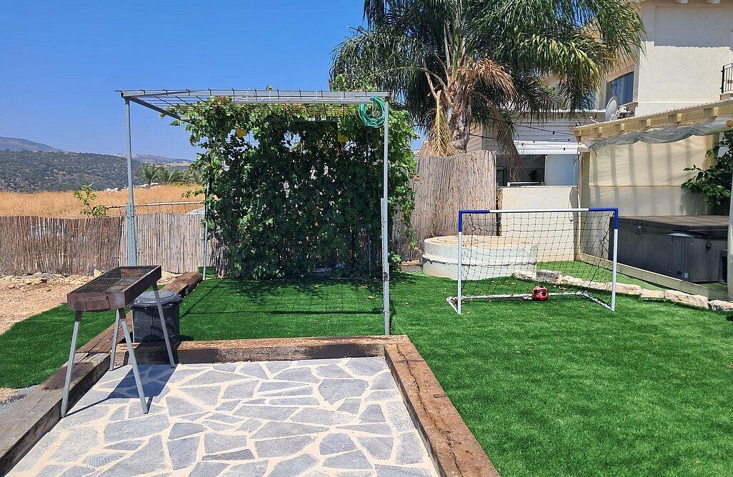 וילה לאורה צפון  4  נופש - וי פור ויקיישן - V for Vacation