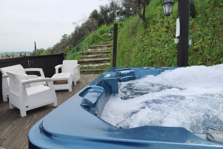 סוויטות הבוסתן הגלילי צפון  18  נופש - וי פור ויקיישן - V for Vacation