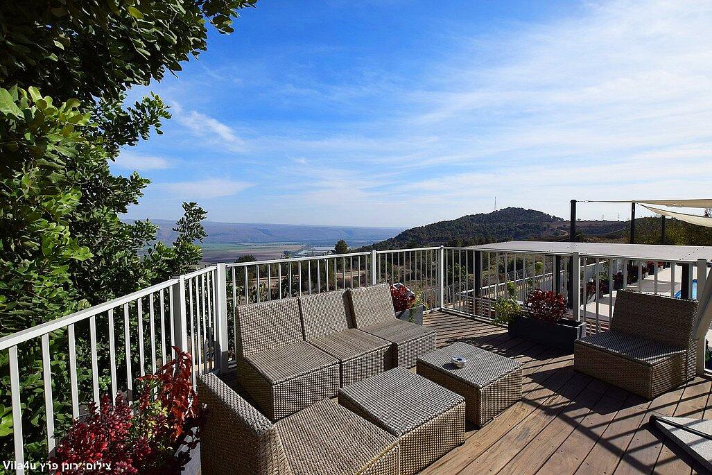 אחוזת גפנים צפון  21  נופש - וי פור ויקיישן - V for Vacation