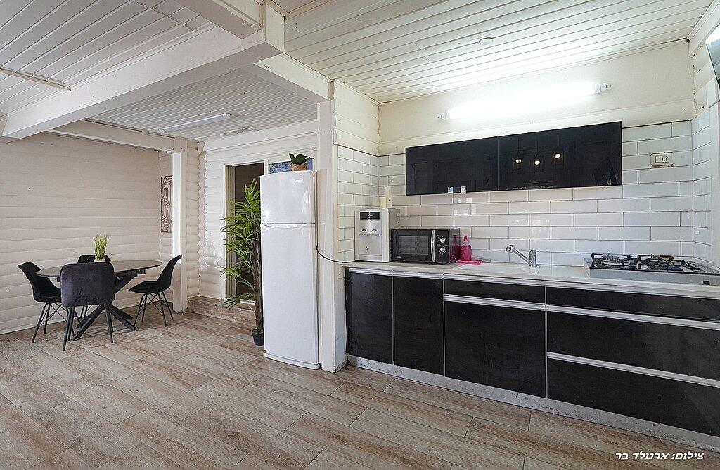 וילה קאלי צפון  8  נופש - וי פור ויקיישן - V for Vacation