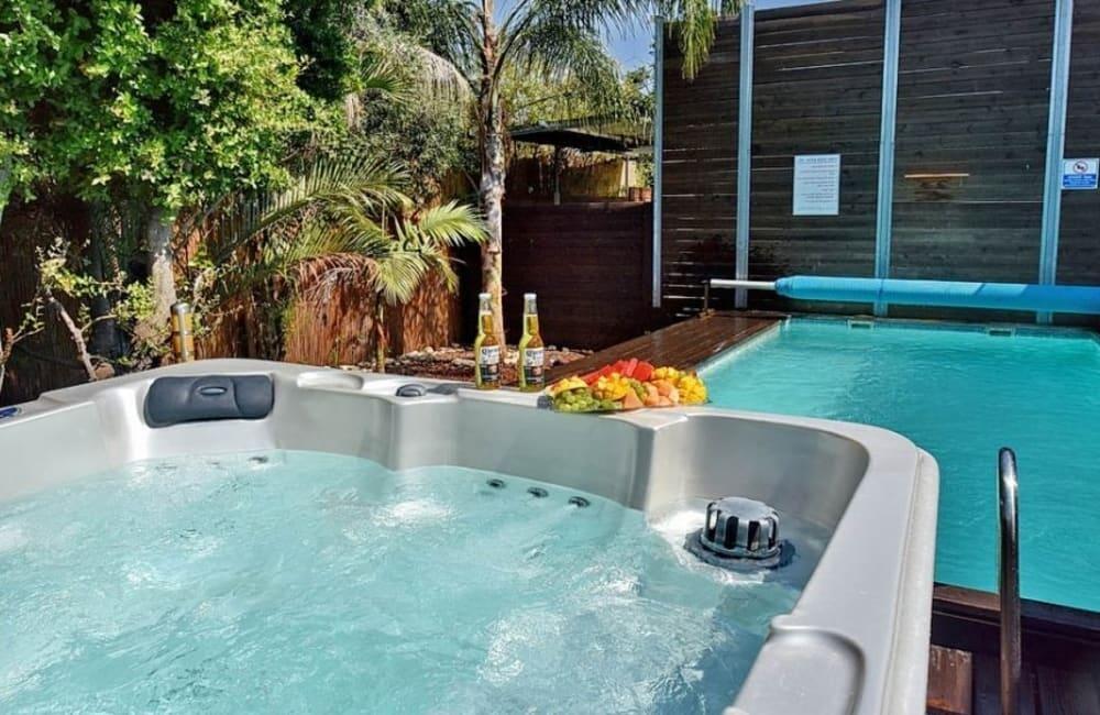 סוויטות גרין ובלו צפון  2  נופש - וי פור ויקיישן - V for Vacation