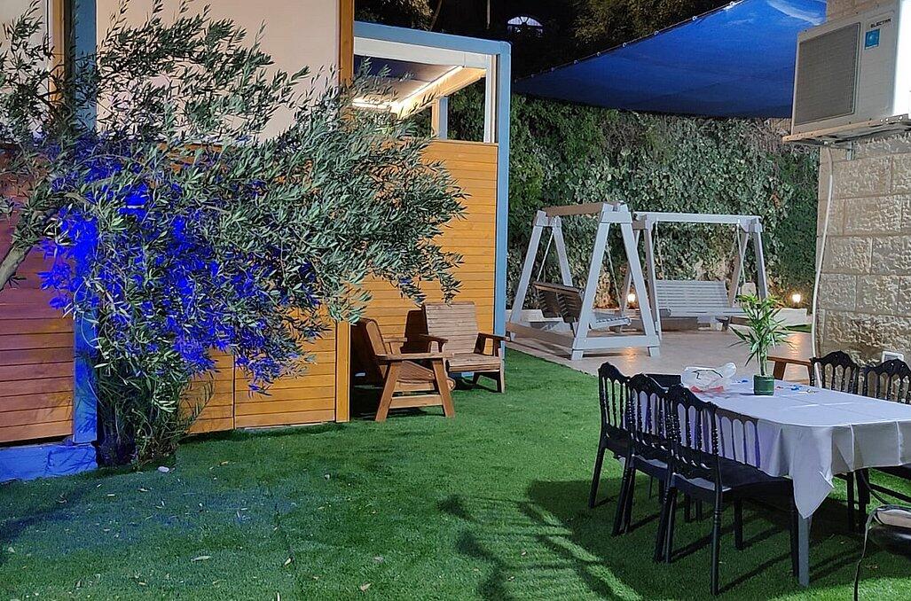 אצולת אירופה - גבעות ירושלים מרכז  19  נופש - וי פור ויקיישן - V for Vacation