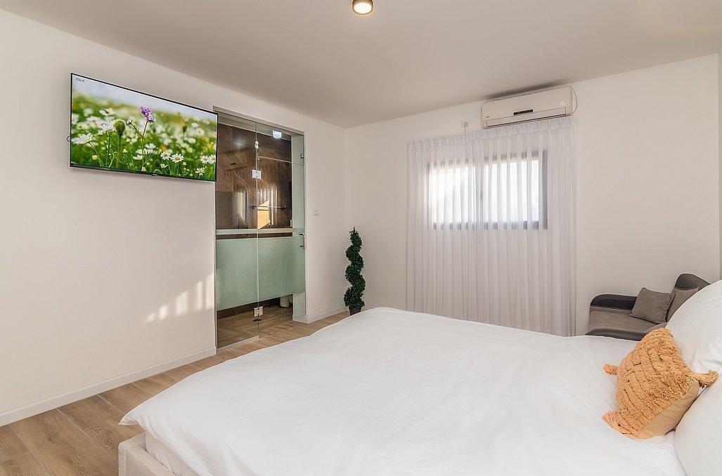 וילה שקיעות אדומות דרום  11  נופש - וי פור ויקיישן - V for Vacation